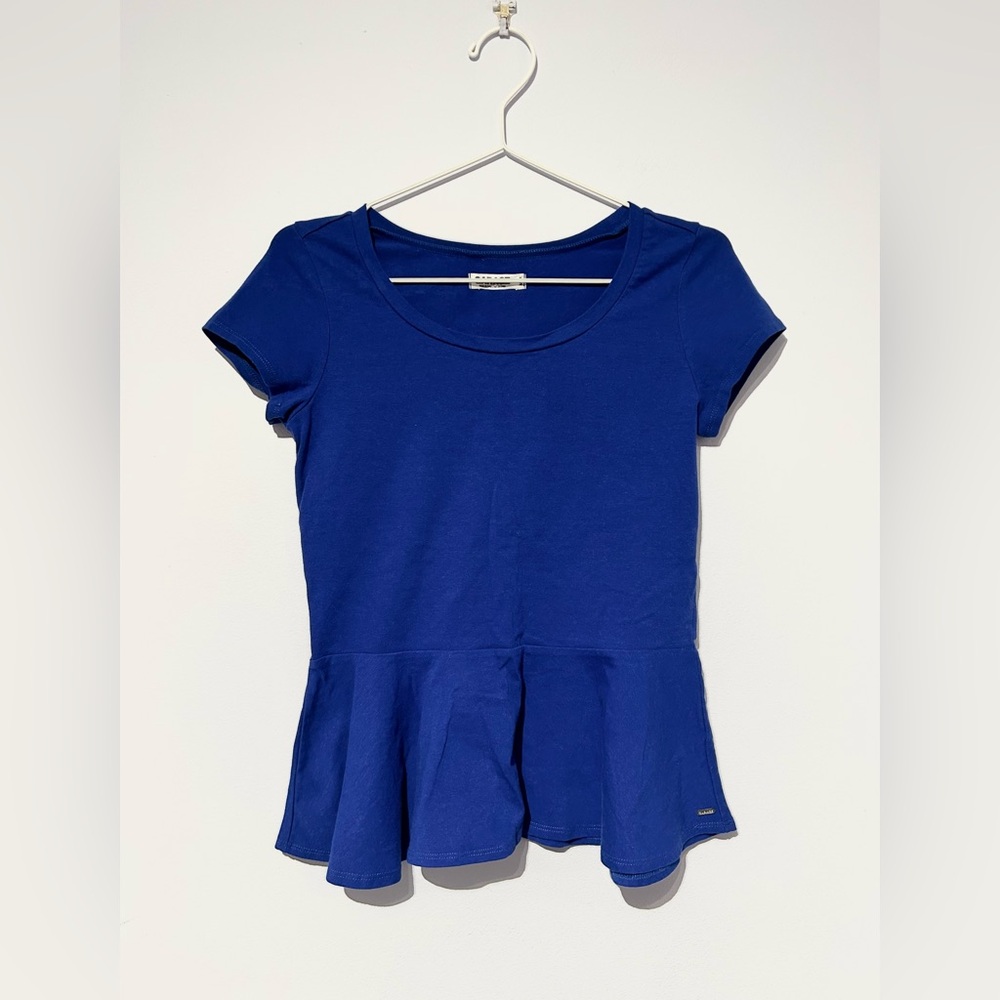 🍒 2/$15  NWOT Dynamite peplum shirt (royal blue)
